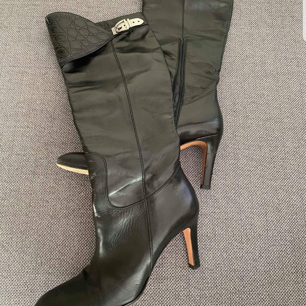 Authentic vintage GUCCI boots